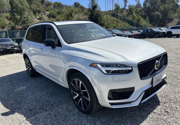 Used 2023 Volvo XC90 T8 Ultimate w/ Lounge Package AWD/4WD image 2