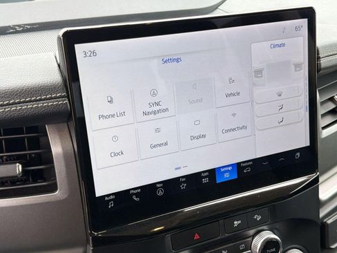 Used 2022 Ford Expedition XLT image 23