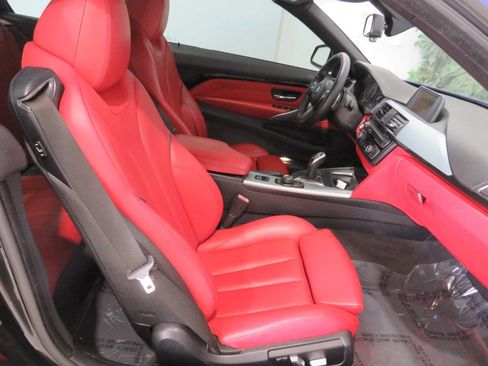 Used 2016 BMW 428i Convertible w/ M Sport Package image 10