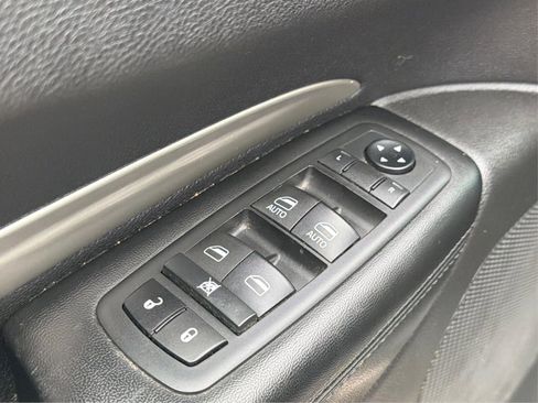 Used 2020 Dodge Durango SXT AWD/4WD image 15