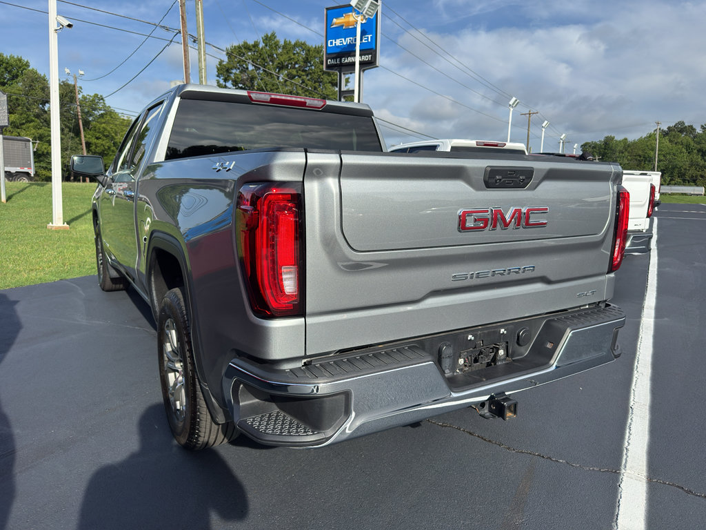 Used 2025 GMC Sierra 1500 SLT AWD/4WD image 4