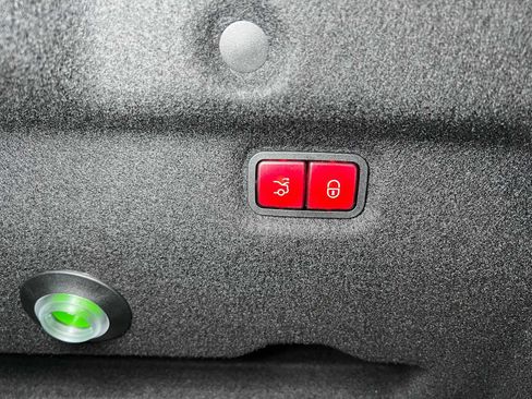 New 2026 Mercedes-Benz SL 55 AMG 4MATIC image 19