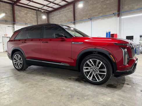 New 2026 Cadillac Vistiq Premium Luxury AWD/4WD image 7