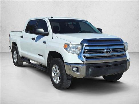 Used 2016 Toyota Tundra SR5 image 3