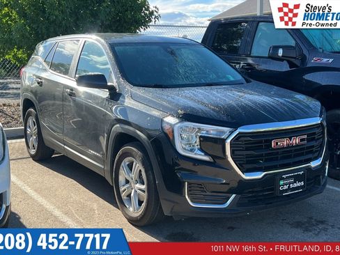 Used 2024 GMC Terrain SLE AWD/4WD image 1