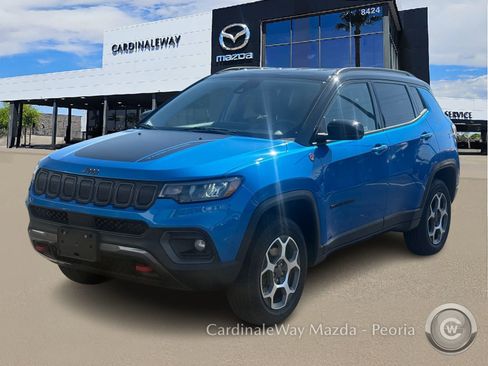 Used 2022 Jeep Compass Trailhawk image 11