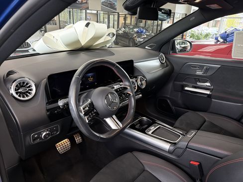 Certified 2025 Mercedes-Benz GLA 250 4MATIC image 9