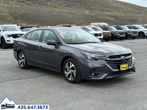 Used 2025 Subaru Legacy Premium AWD/4WD image 7