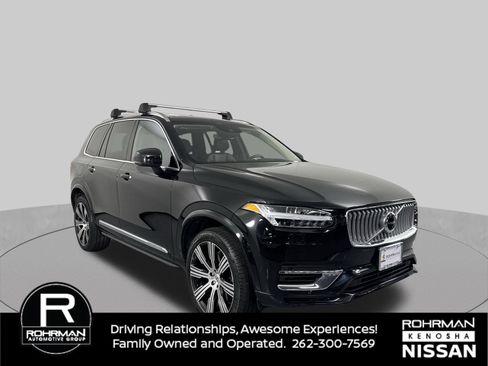 Used 2022 Volvo XC90 T8 Inscription w/ Advanced Package AWD/4WD image 3