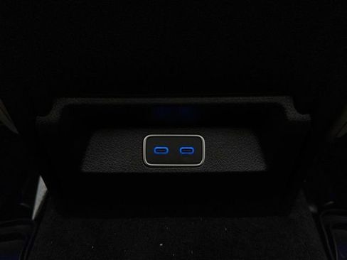 Used 2025 Mercedes-Benz GLE 580 4MATIC image 23