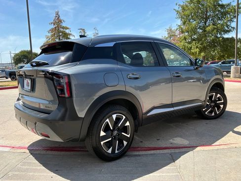 Used 2026 Nissan Kicks SV w/ Cold Weather Package AWD/4WD image 6