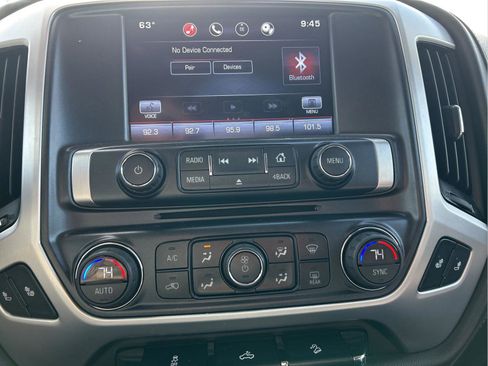 Used 2015 GMC Sierra 1500 SLE w/ SLE Value Package image 19