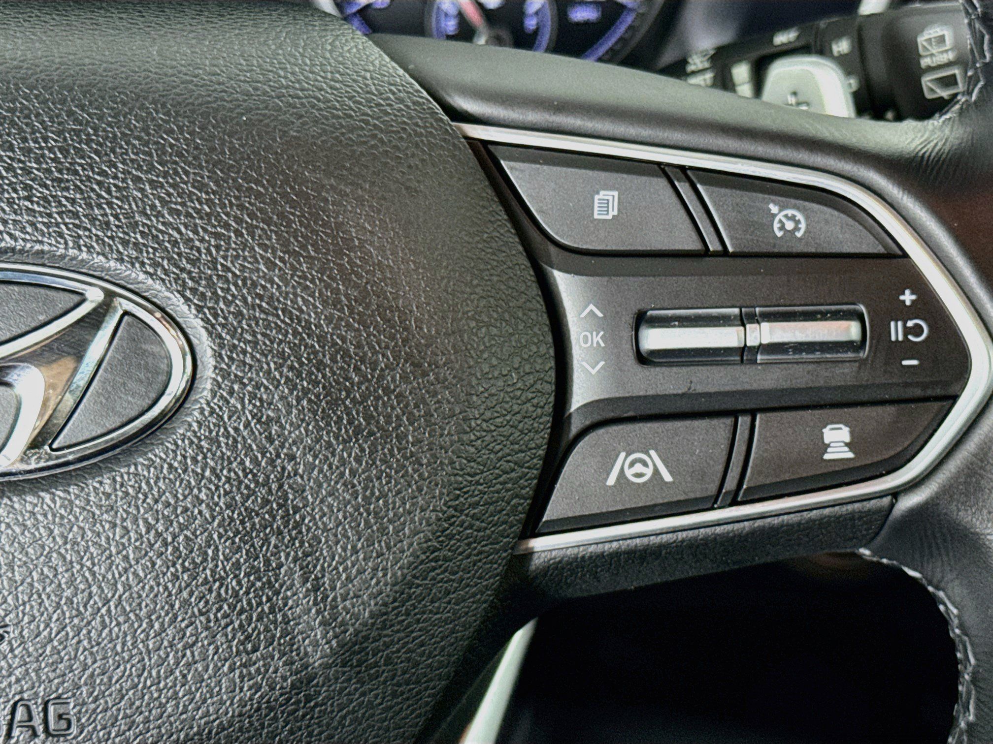 Used 2023 Hyundai Santa Fe SEL AWD/4WD image 13