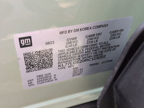 Used 2024 Chevrolet Trax RS image 36