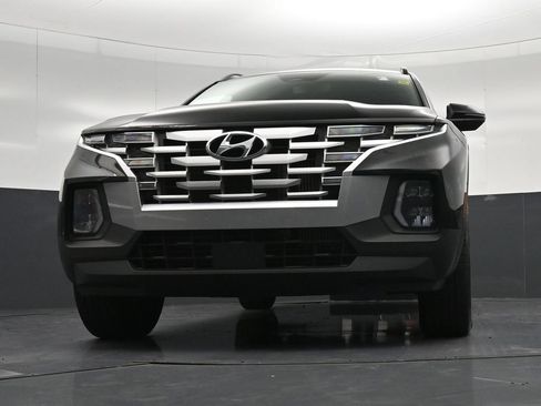 Used 2023 Hyundai Santa Cruz SEL Premium AWD/4WD image 32
