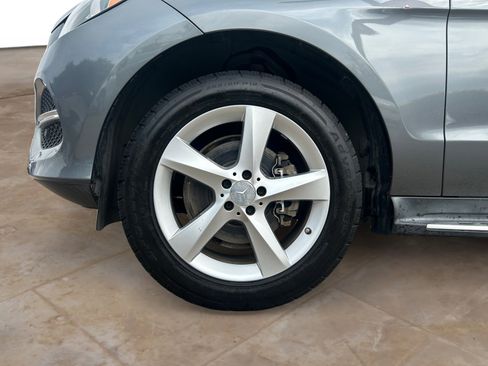 Used 2017 Mercedes-Benz GLE 350 image 28