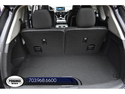 New 2026 Acura MDX SH-AWD image 18