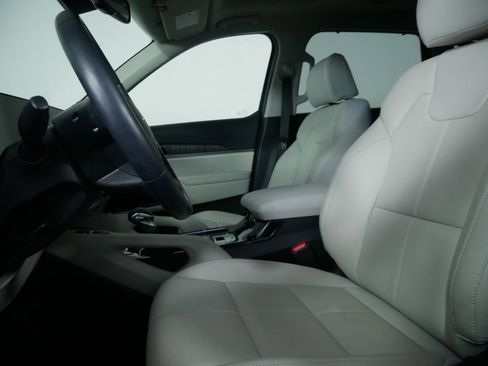 Used 2025 Kia Telluride EX X-Line AWD/4WD image 15