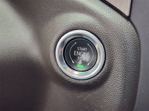 Used 2019 GMC Sierra 1500 Denali w/ Denali Ultimate Package image 21