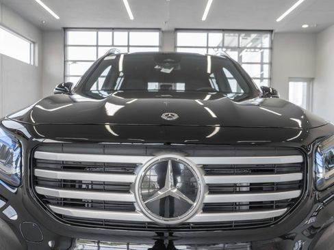 Used 2025 Mercedes-Benz GLB 250 image 22