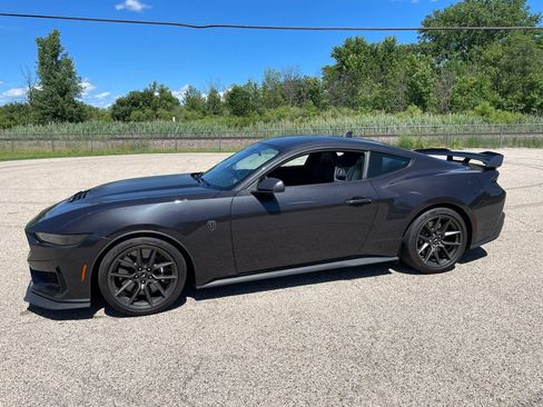 Used 2024 Ford Mustang Dark Horse w/ Dark Horse Handlin Package RWD image 3