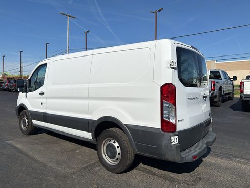 Used 2016 Ford Transit 250 130 Low Roof RWD image 6