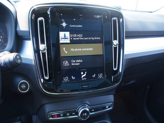 Used 2019 Volvo XC40 T5 Momentum AWD/4WD image 25