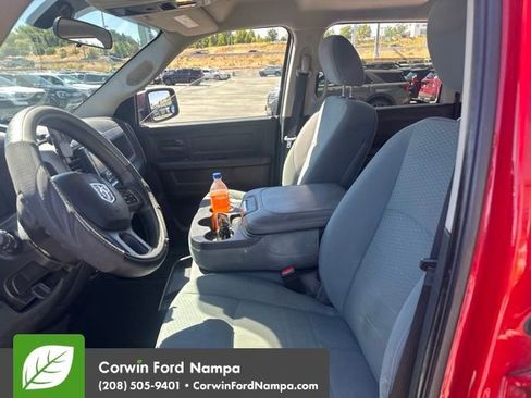 Used 2018 RAM 1500 Express w/ Express Value Package AWD/4WD image 11
