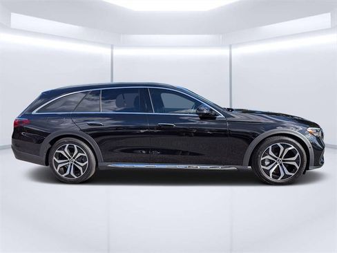 Used 2024 Mercedes-Benz E 450 4MATIC All-Terrain Wagon w/ Leather Package image 2