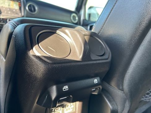 Used 2020 Jeep Wrangler Unlimited Rubicon w/ Quick Order Package 28Y Recon image 43