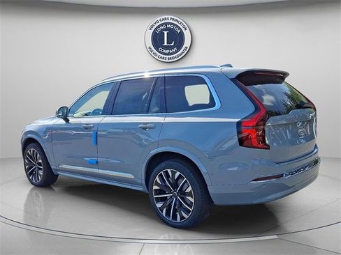 New 2026 Volvo XC90 B6 Plus w/ Protection Package Premier image 3