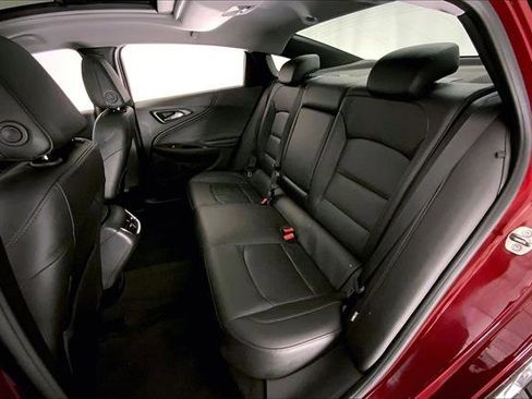 Used 2018 Chevrolet Malibu Premier w/ Premier Sun and Wheel Package image 14