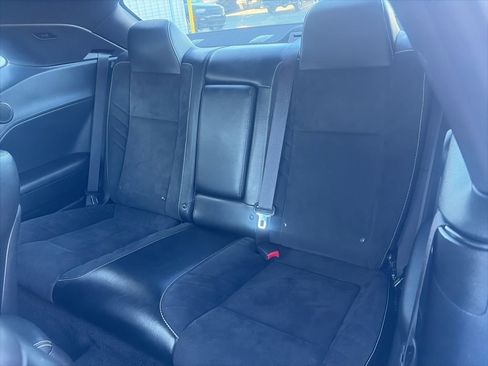 Used 2018 Dodge Challenger SRT Hellcat image 11
