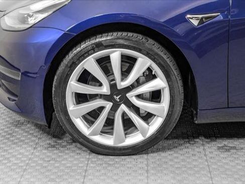 Used 2020 Tesla Model 3 Standard Range Plus image 36