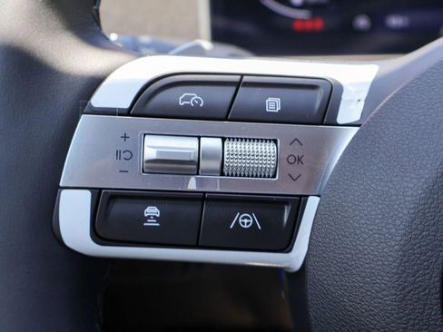 New 2026 Hyundai Tucson Limited FWD image 13