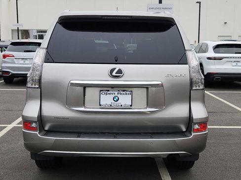 Used 2020 Lexus GX 460 Premium image 5