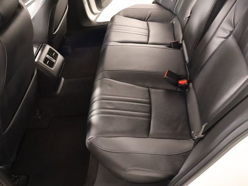 Used 2018 Honda Accord EX-L image 12