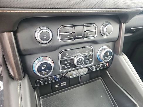 Certified 2023 GMC Yukon AT4 w/ AT4 Premium Plus Package AWD/4WD image 16