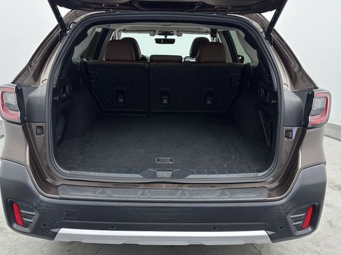 Used 2021 Subaru Outback Touring XT image 28
