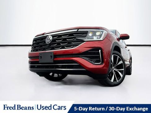 Used 2024 Volkswagen Atlas SEL Premium R-Line image 39