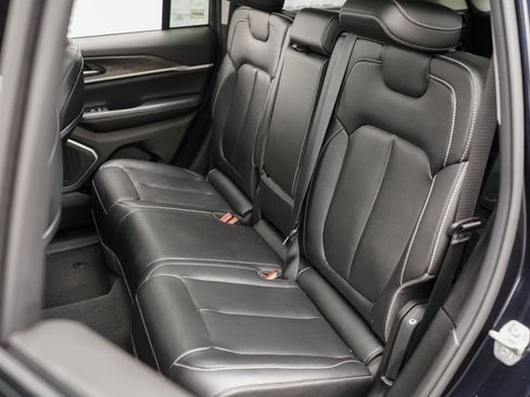 Used 2023 Jeep Grand Cherokee 4WD 4xe image 24