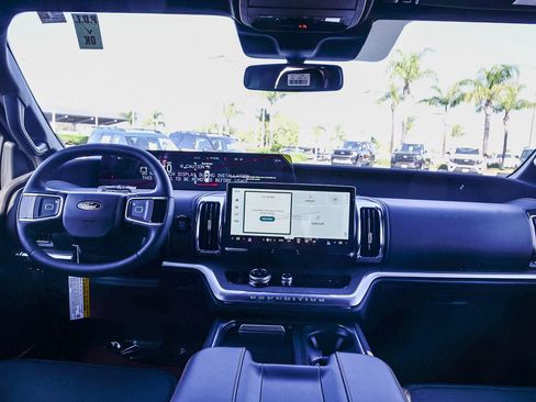 New 2026 Ford Expedition Tremor image 12