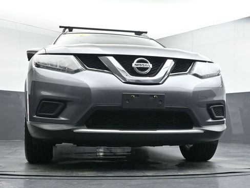 Used 2015 Nissan Rogue SV w/ SV Premium Package image 34