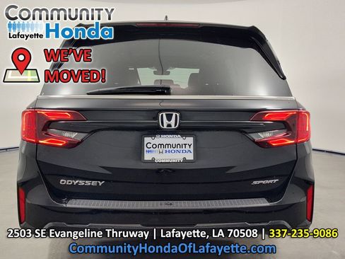 Used 2025 Honda Odyssey Sport-L image 8