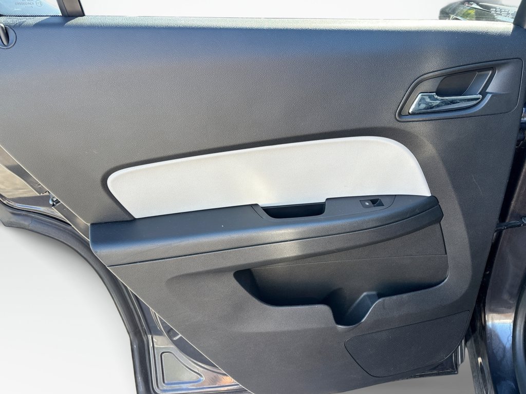 Used 2013 GMC Terrain SLT FWD image 19