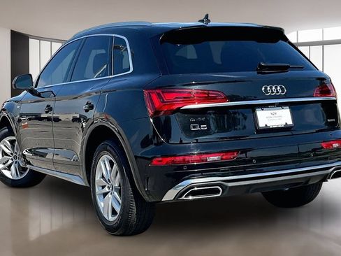 Used 2023 Audi Q5 2.0T Premium w/ Convenience Package AWD/4WD image 12