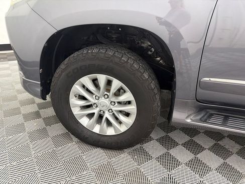 Used 2017 Lexus GX 460 AWD/4WD image 12