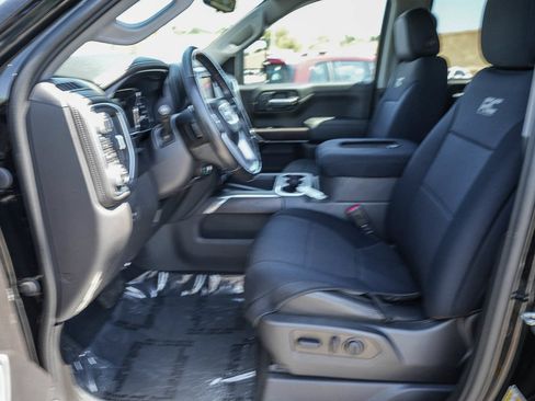 Used 2021 GMC Sierra 1500 SLT w/ SLT Premium Plus Package AWD/4WD image 17