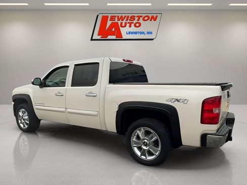 Used 2013 Chevrolet Silverado 1500 LTZ w/ LTZ White Diamond Edition image 6