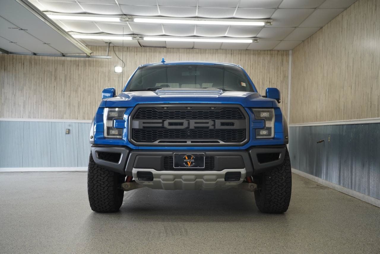 Used 2019 Ford F150 Raptor w/ Equipment Group 802A Luxury AWD/4WD image 2